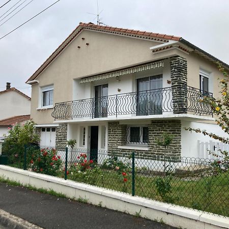 -Comme A La Maison- Jardin, Veranda, Ideal Familles Et Business Niort Eksteriør billede