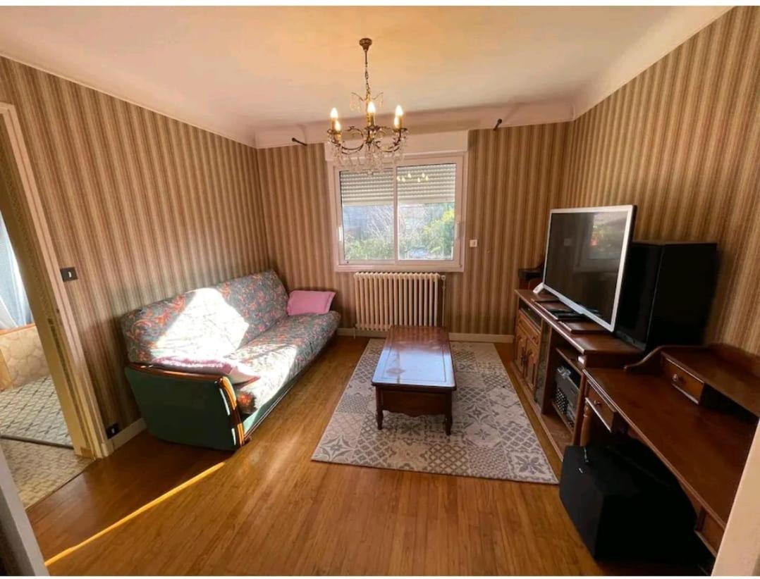 -Comme A La Maison- Jardin, Veranda, Ideal Familles Et Business Niort Eksteriør billede